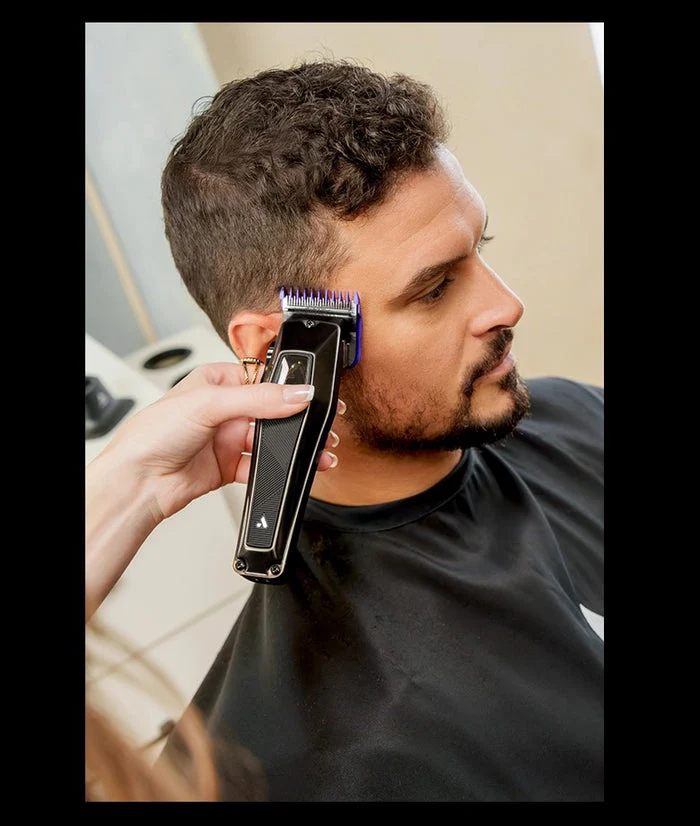 Andis RECON Vector Motor Cordless Clipper - Image 8