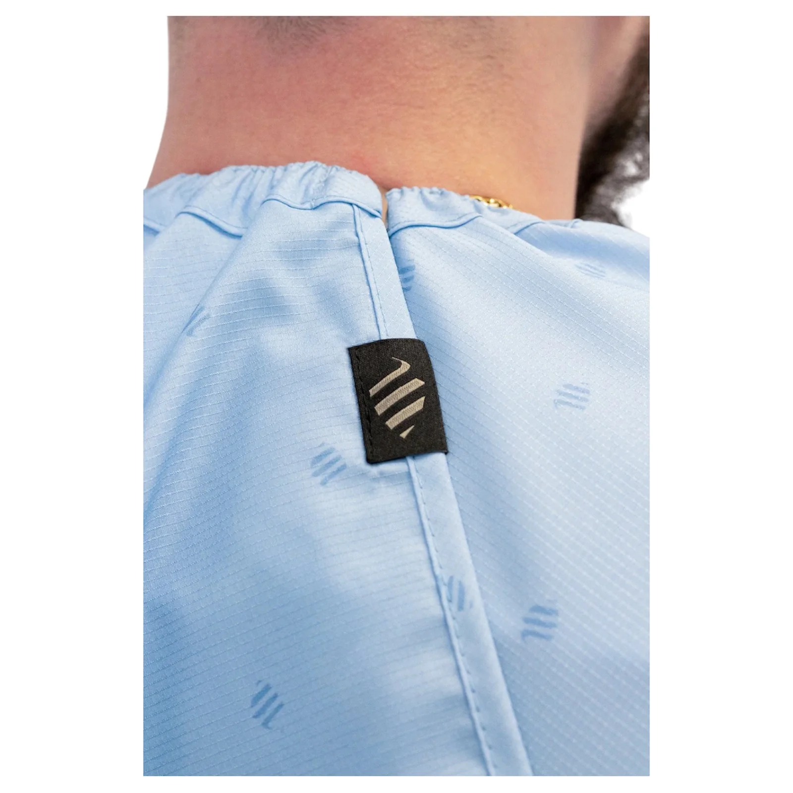 Barber Strong Arctic Blue Cape - Image 2