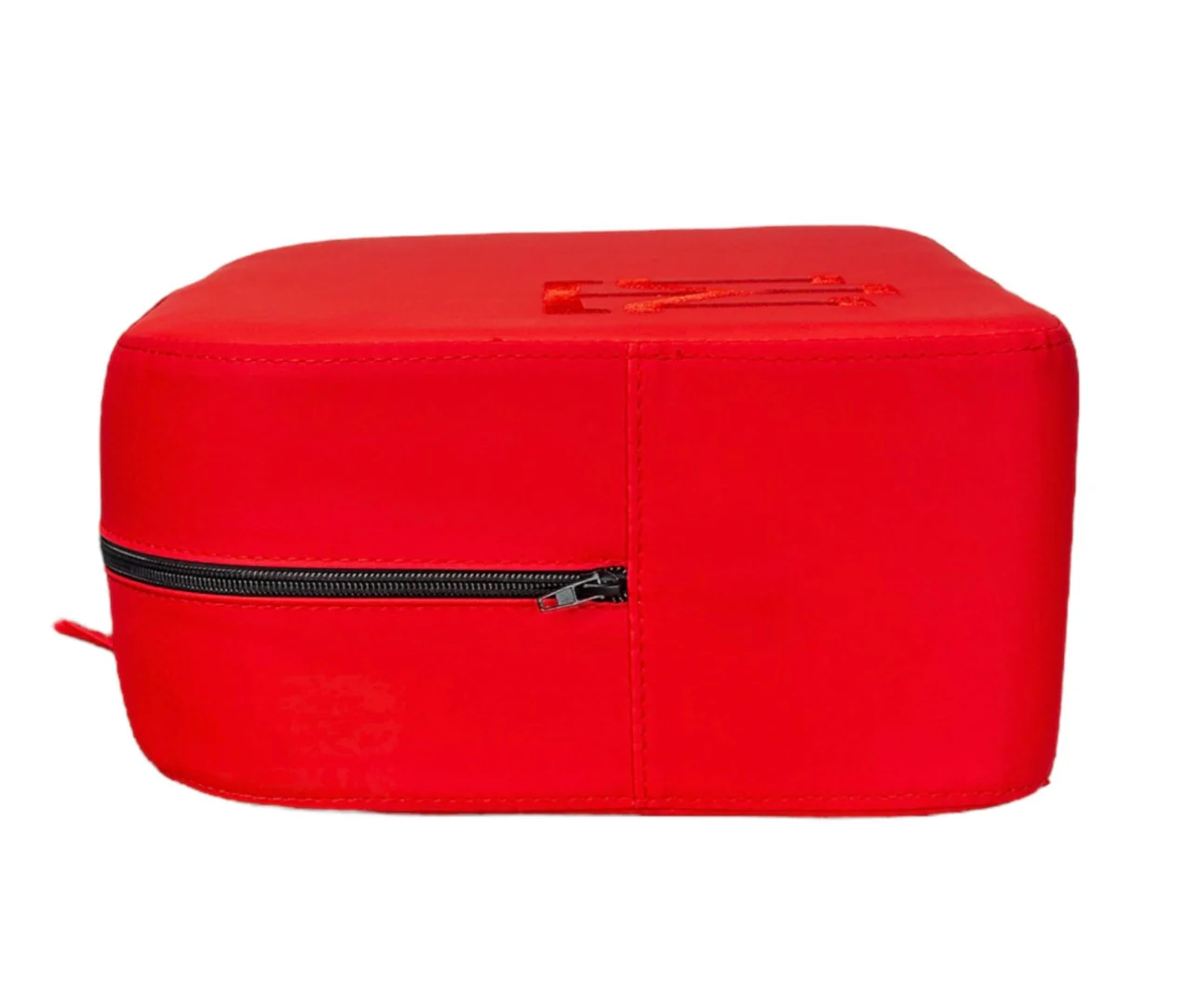 MANE TAME BOOSTER SEAT – RED - Image 2