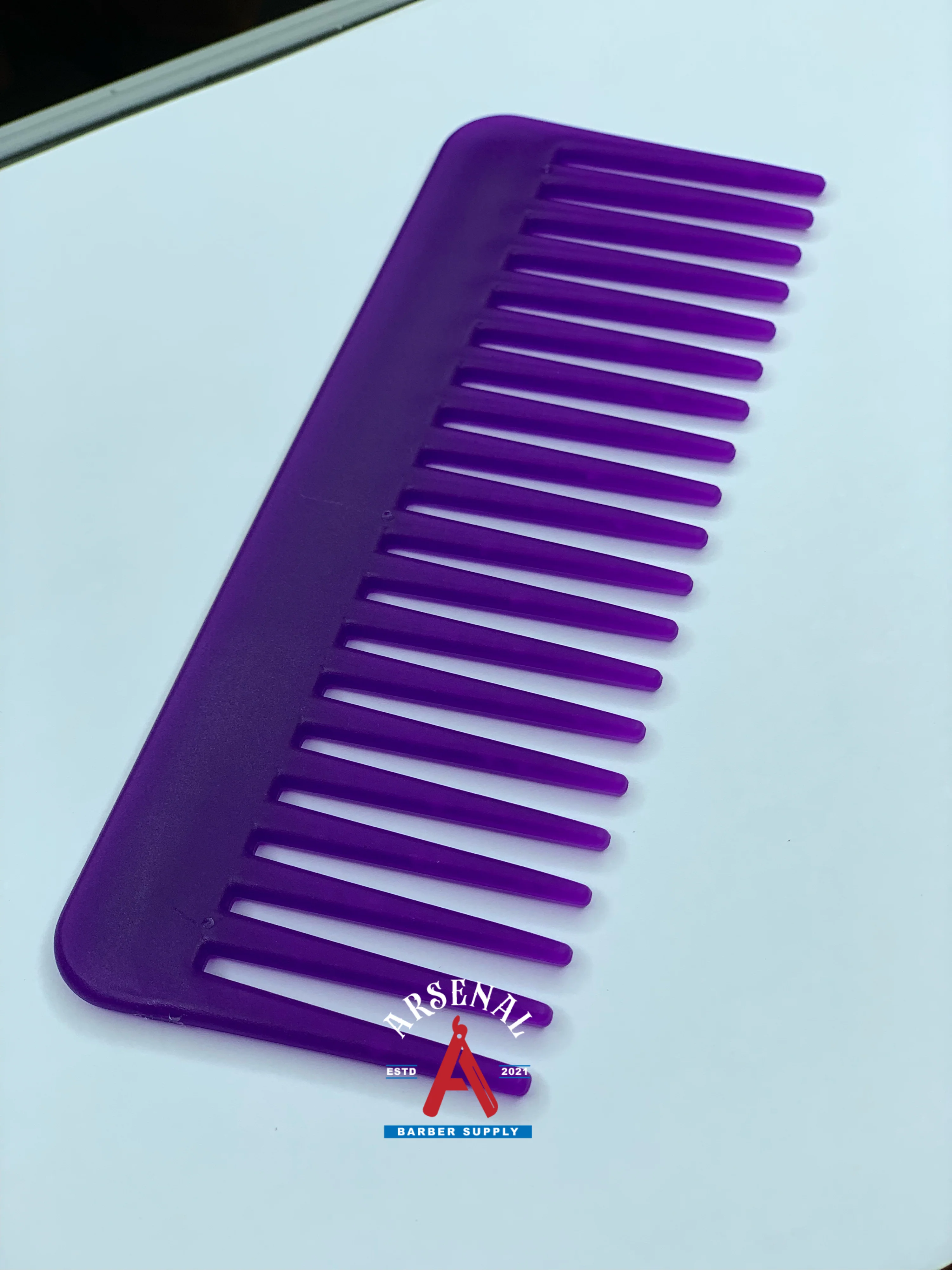 Neon Fluff Comb - Image 7