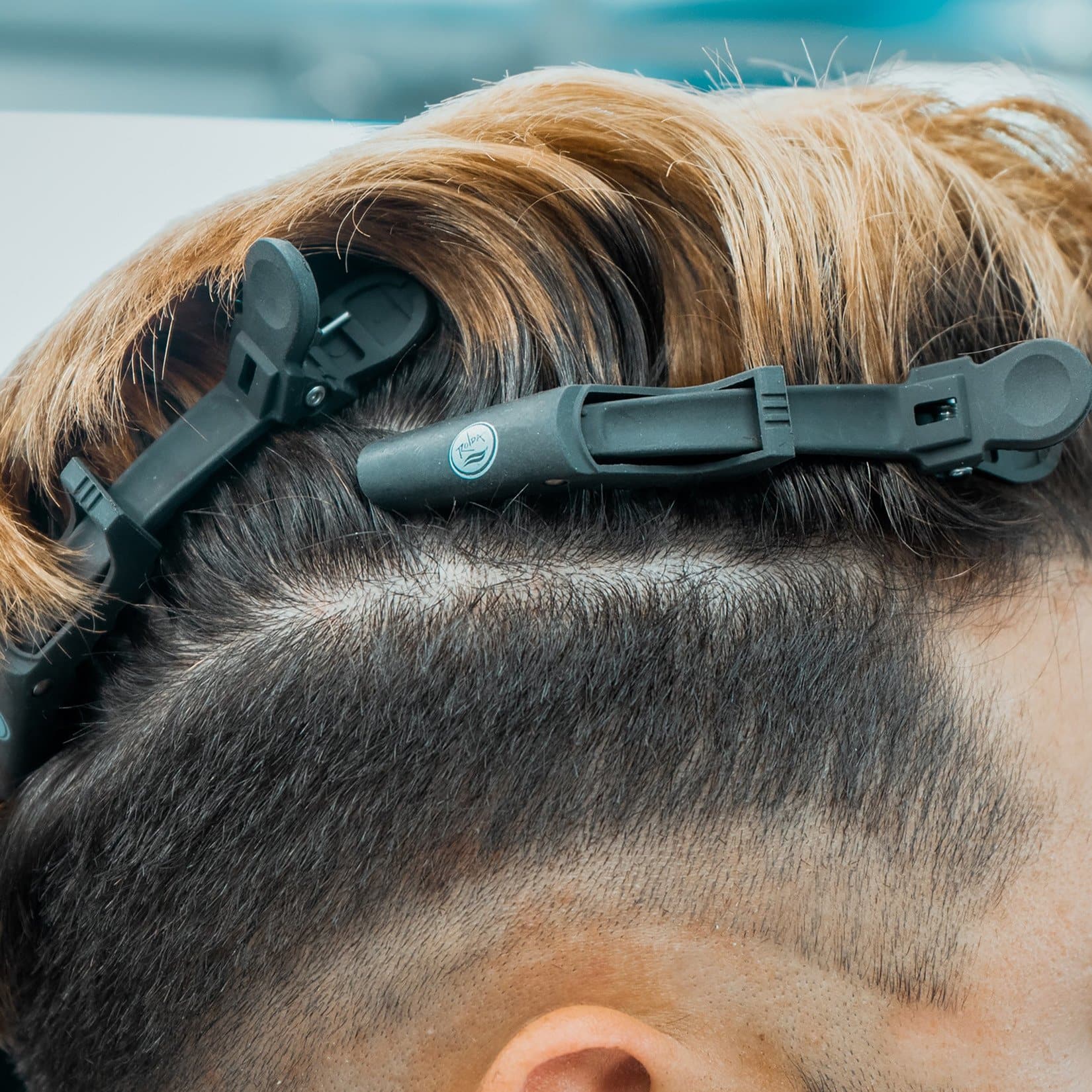 Rolda Black Carbon Fiber Alligator Hair Clip - Image 3